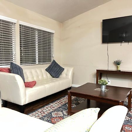 לאס וגאס Sweet Spacious 5 Bdrm Home With Pool מראה חיצוני תמונה