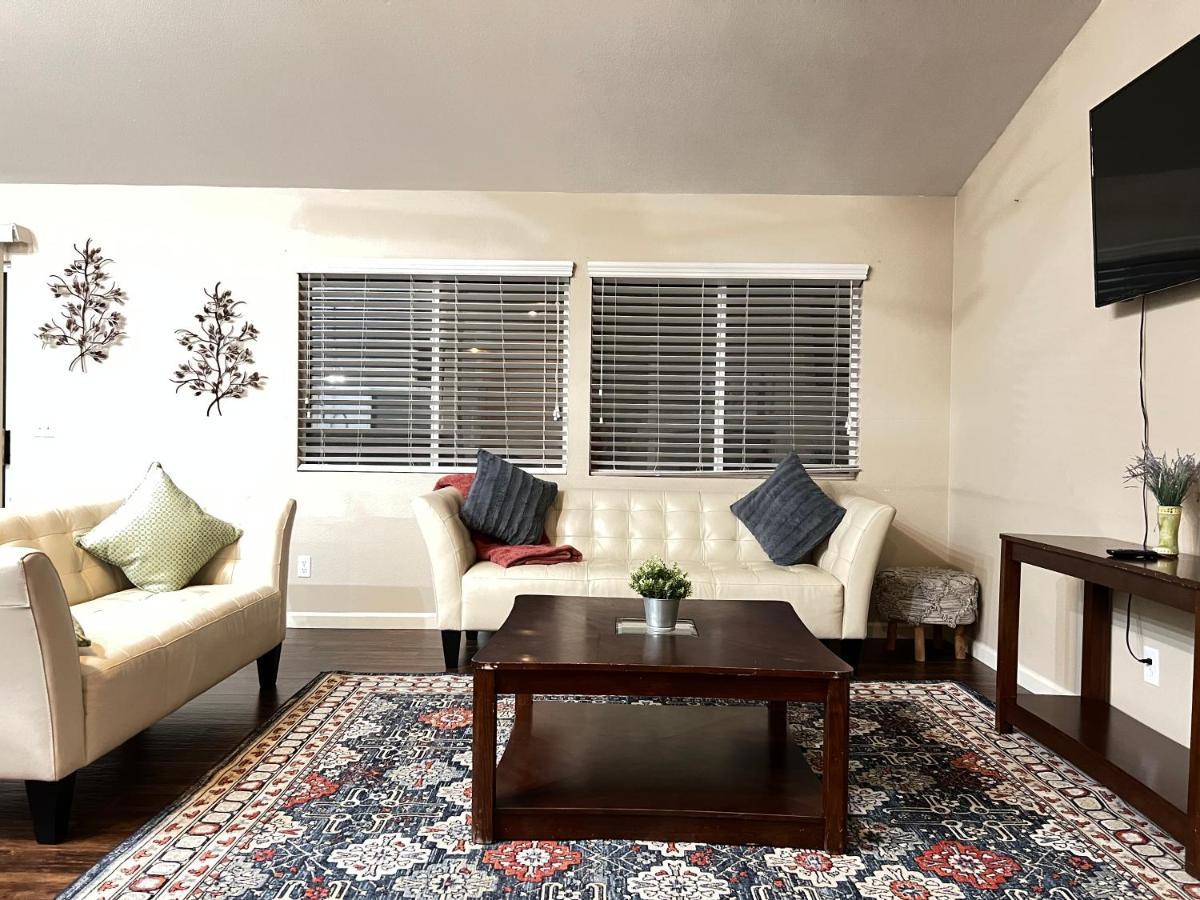לאס וגאס Sweet Spacious 5 Bdrm Home With Pool מראה חיצוני תמונה