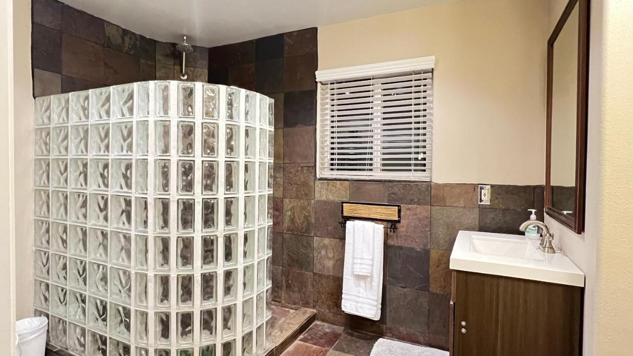 לאס וגאס Sweet Spacious 5 Bdrm Home With Pool מראה חיצוני תמונה